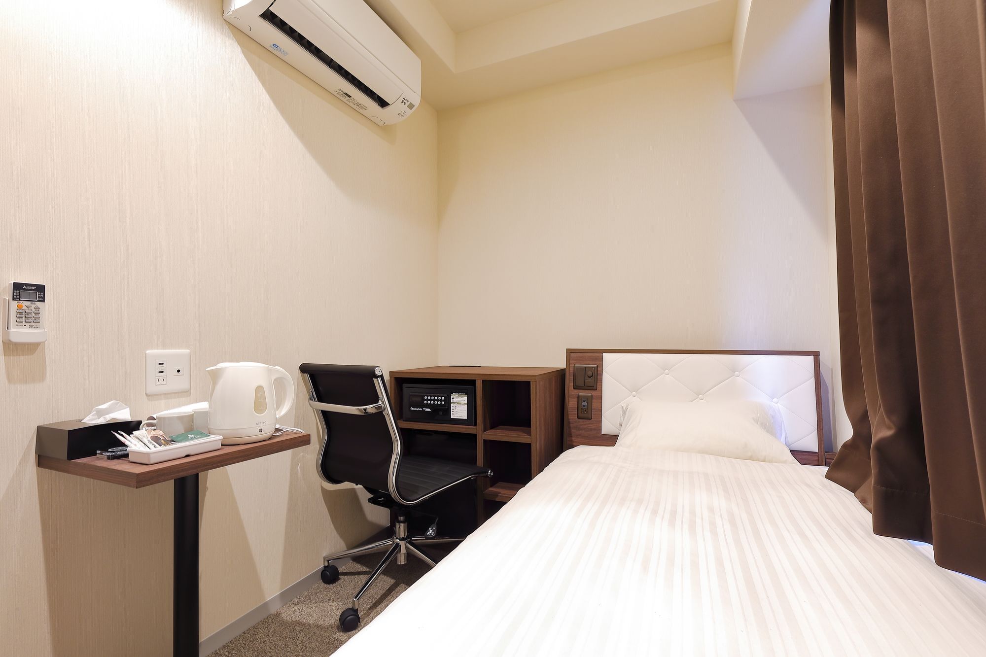 Welina Hotel Dotonbori Осака Екстериор снимка